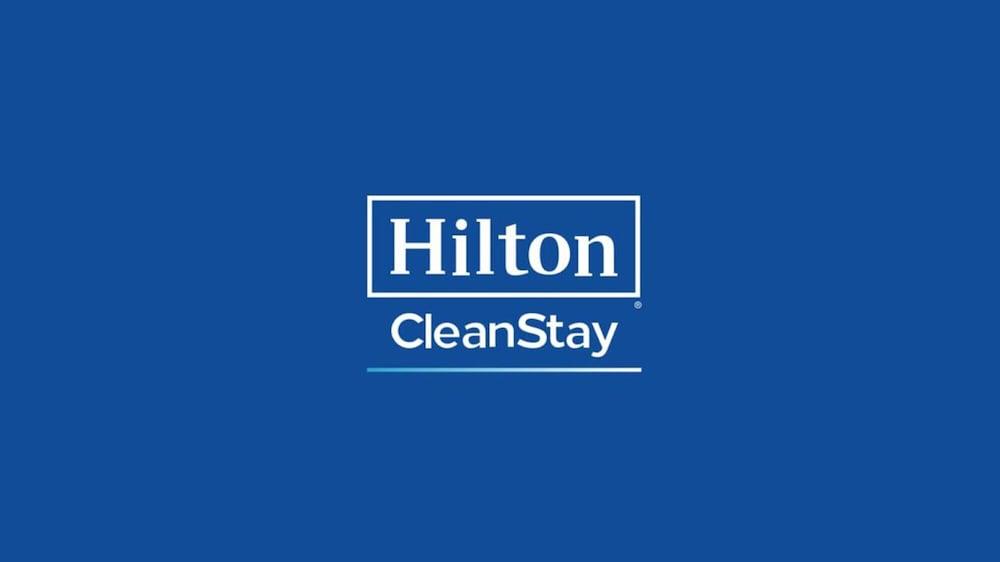 Hilton Garden Inn Montreal Centre-Ville Exterior foto